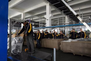 探訪新地標 經(jīng)銷商參觀百萬產(chǎn)能新工廠，見證企業(yè)實力與稅務規(guī)范并行